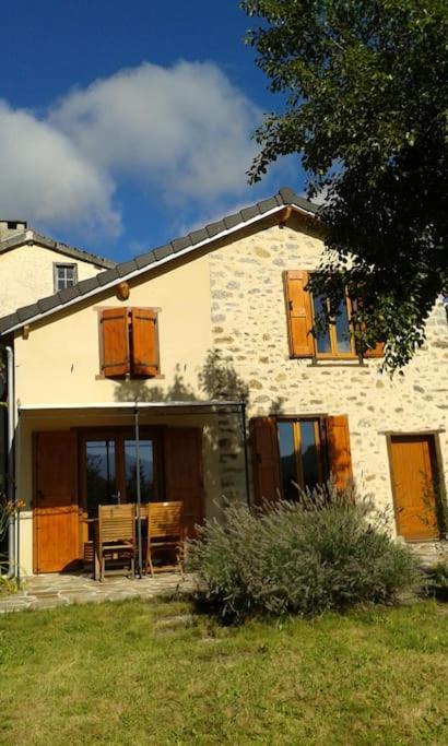Grange En Pierres. Grand Jardin Et Belle Vue Villa Saurat Luaran gambar